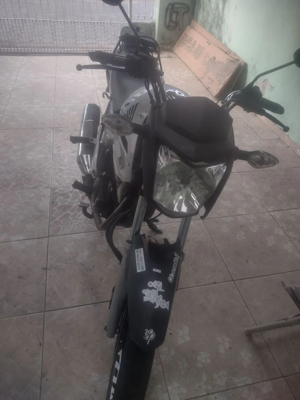 Linda Titan 150
