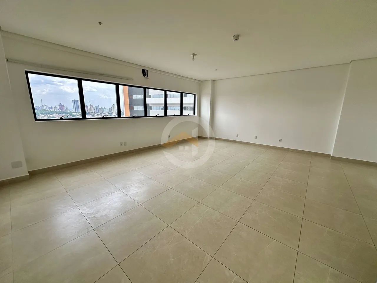 Sala Comercial em Vila Brasília Complemento, Aparecida de Goiânia/GO - Foto 4