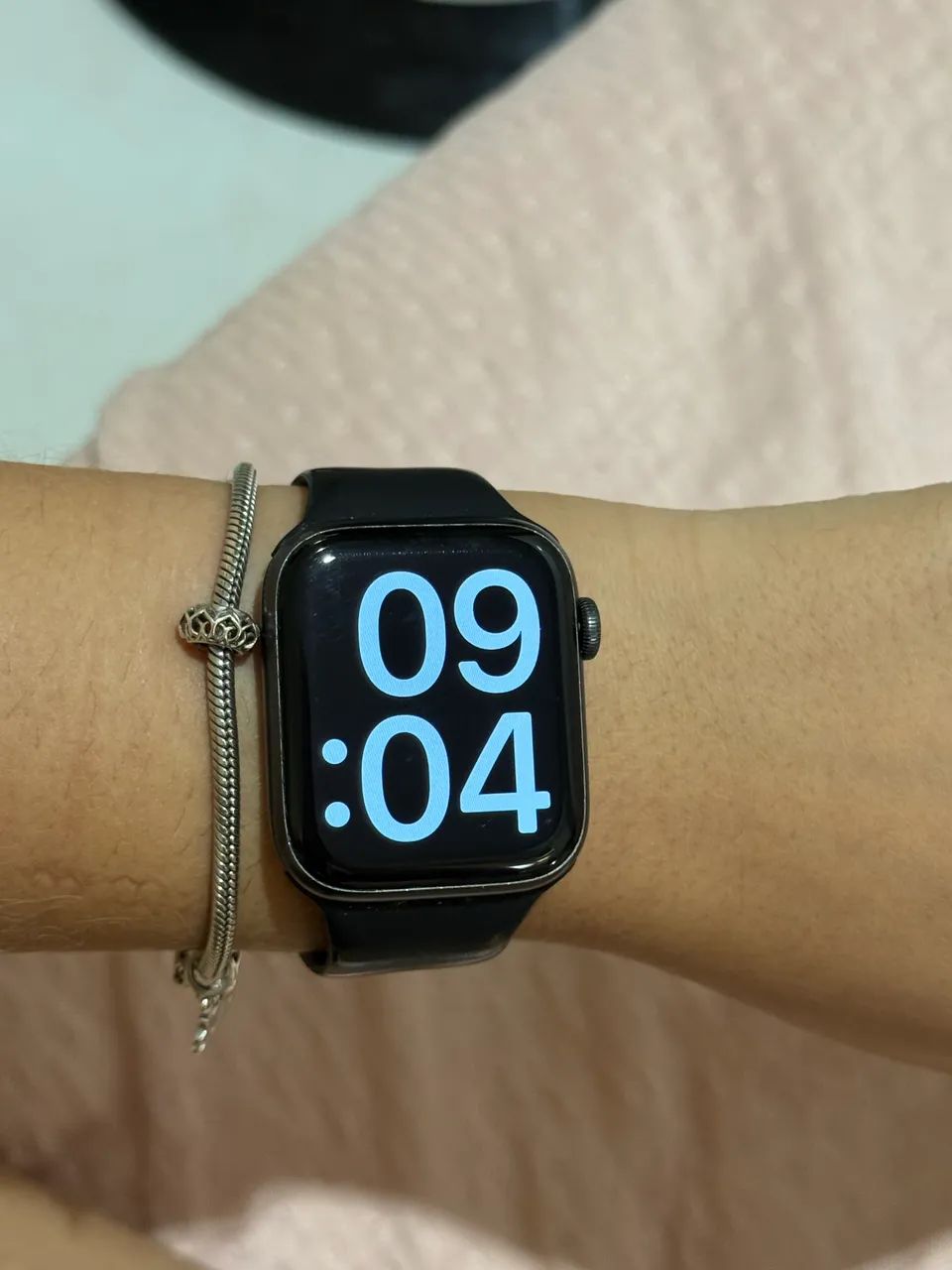 Apple Watch SE, 44mm, preto  - Foto 2
