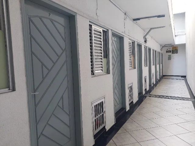 Quartos mobiliados  para Homens , com vaga para motos - Foto 2