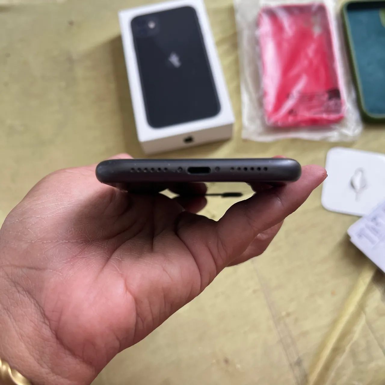 iPhone 11 sem marcas de uso completo e com nota fiscal  - Foto 4
