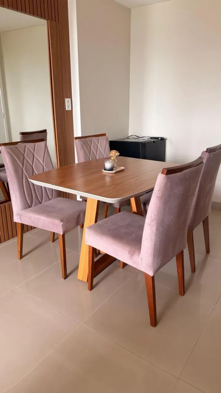 4 Cadeiras para mesa de jantar