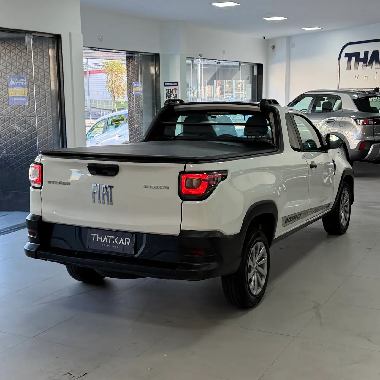Fiat Strada Endurance 1.4 Flex 8V CS Plus 2023 - Foto 4
