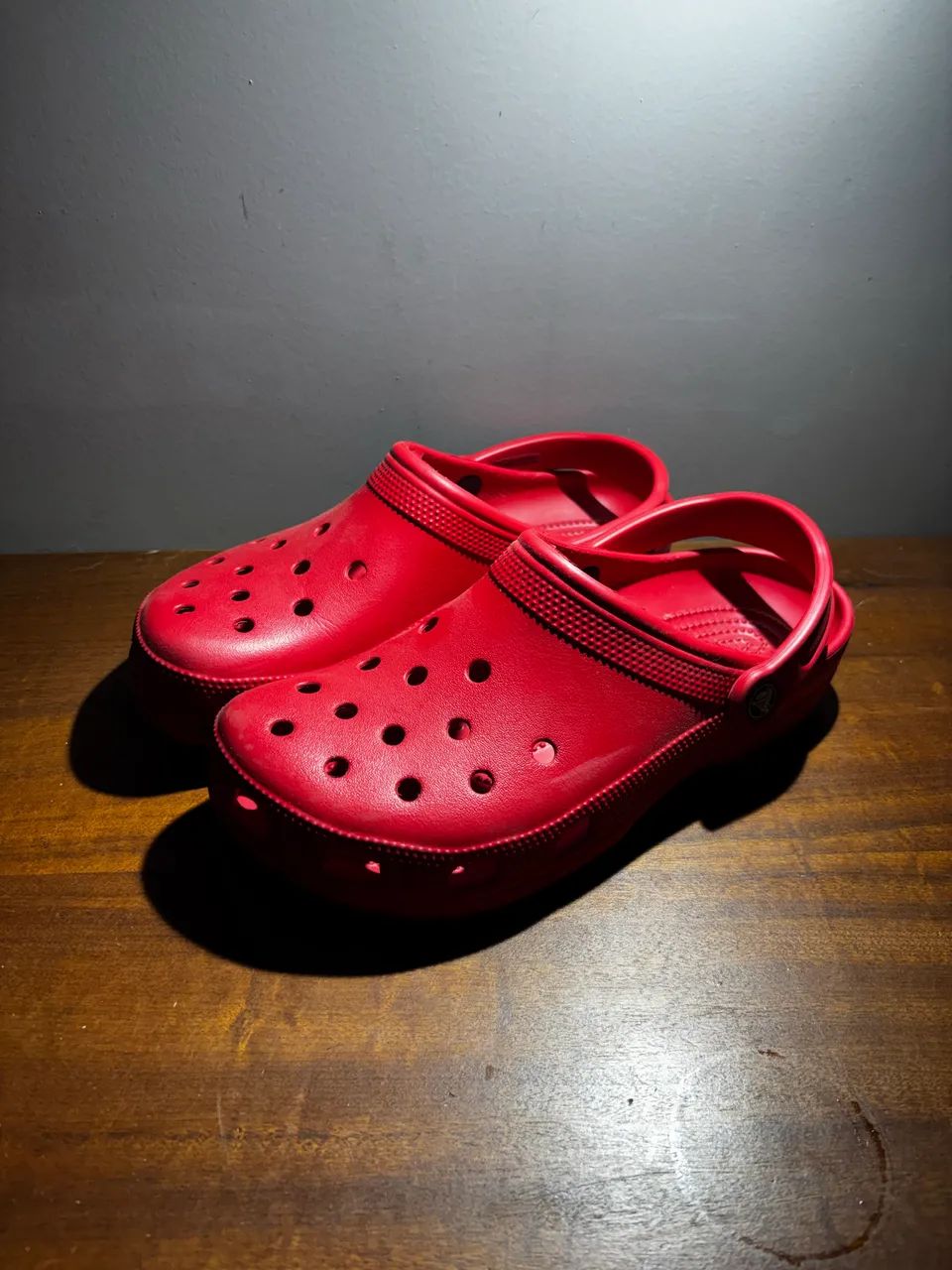 Crocs vermelho tamanho 39/40