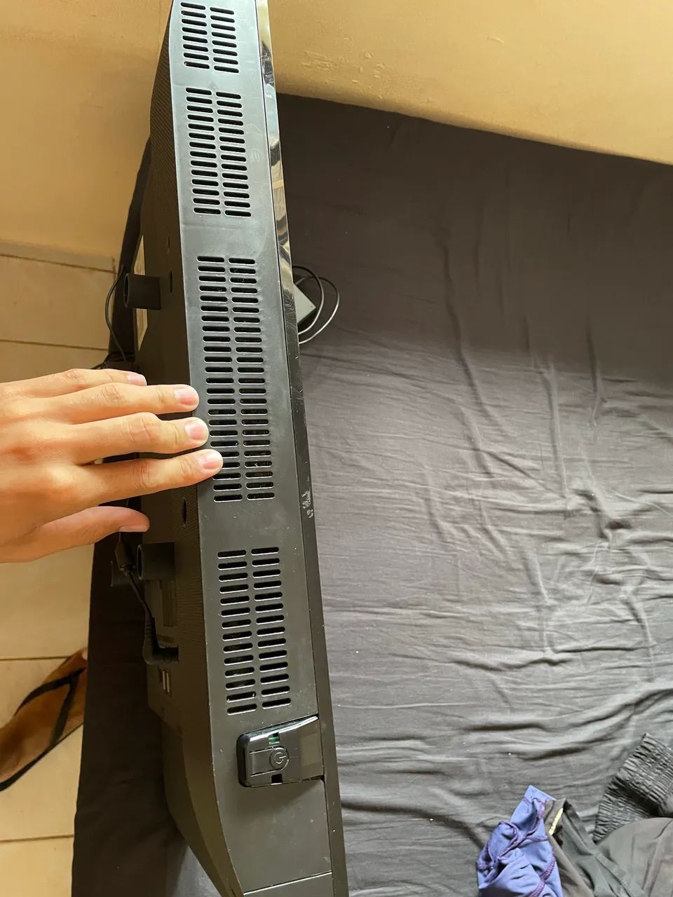 Tv para retirada de peças 