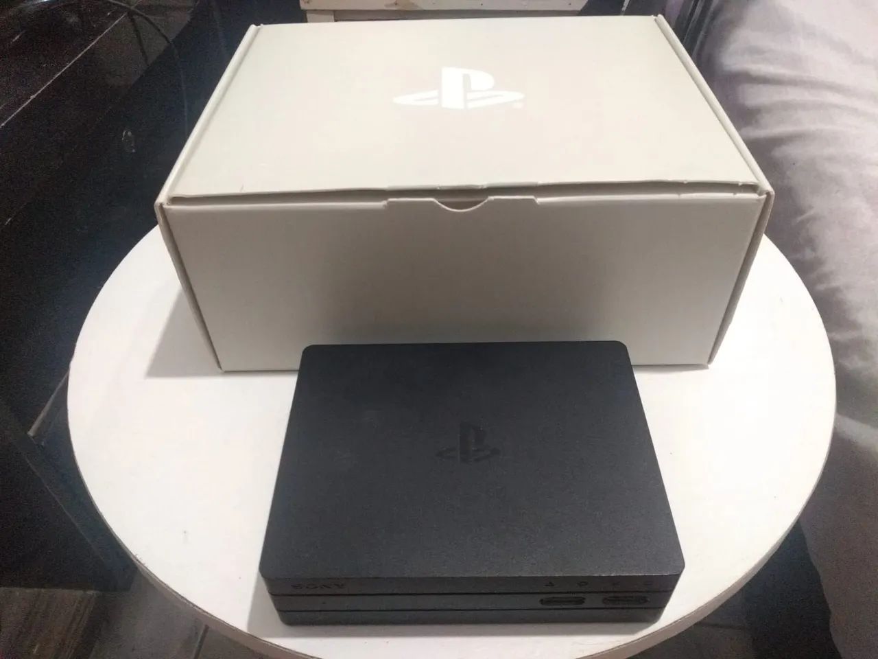 PlayStation 4 slim