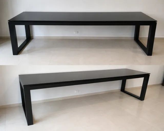 Mesa Preta com Tampo de Vidro - 3,00m x 1,10m