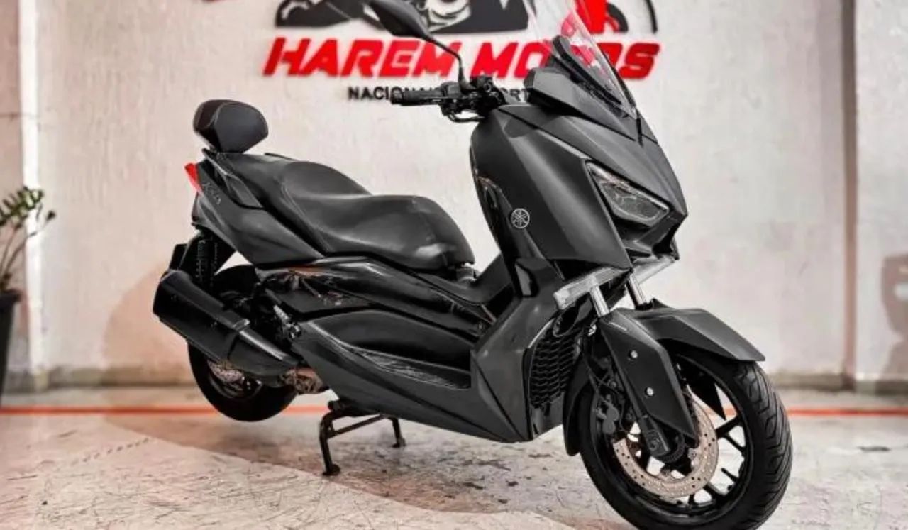 Yamaha XMAX 250 - 2021 - Foto 3