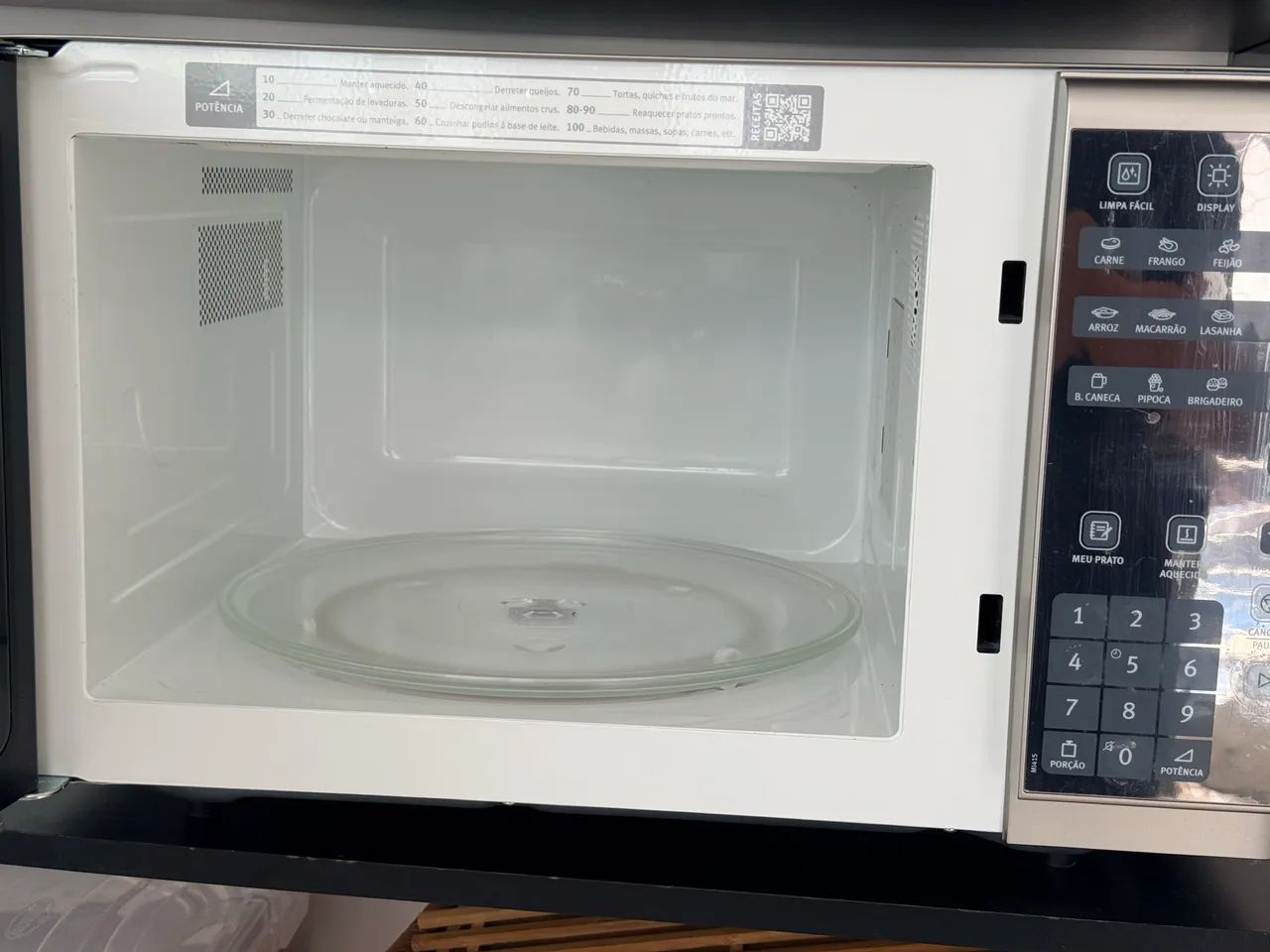 Microondas Eletrolux 31 litros - Foto 2