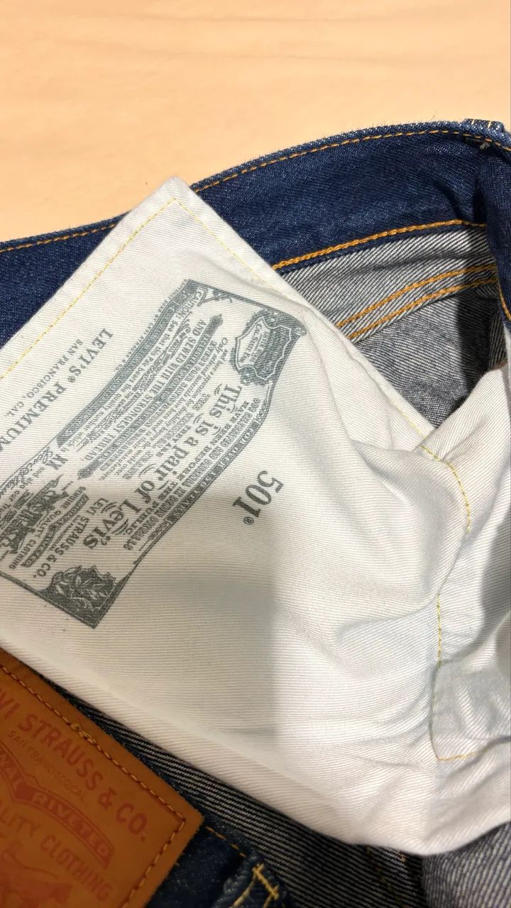 Calça Levis  Tam 46-48 - Foto 2