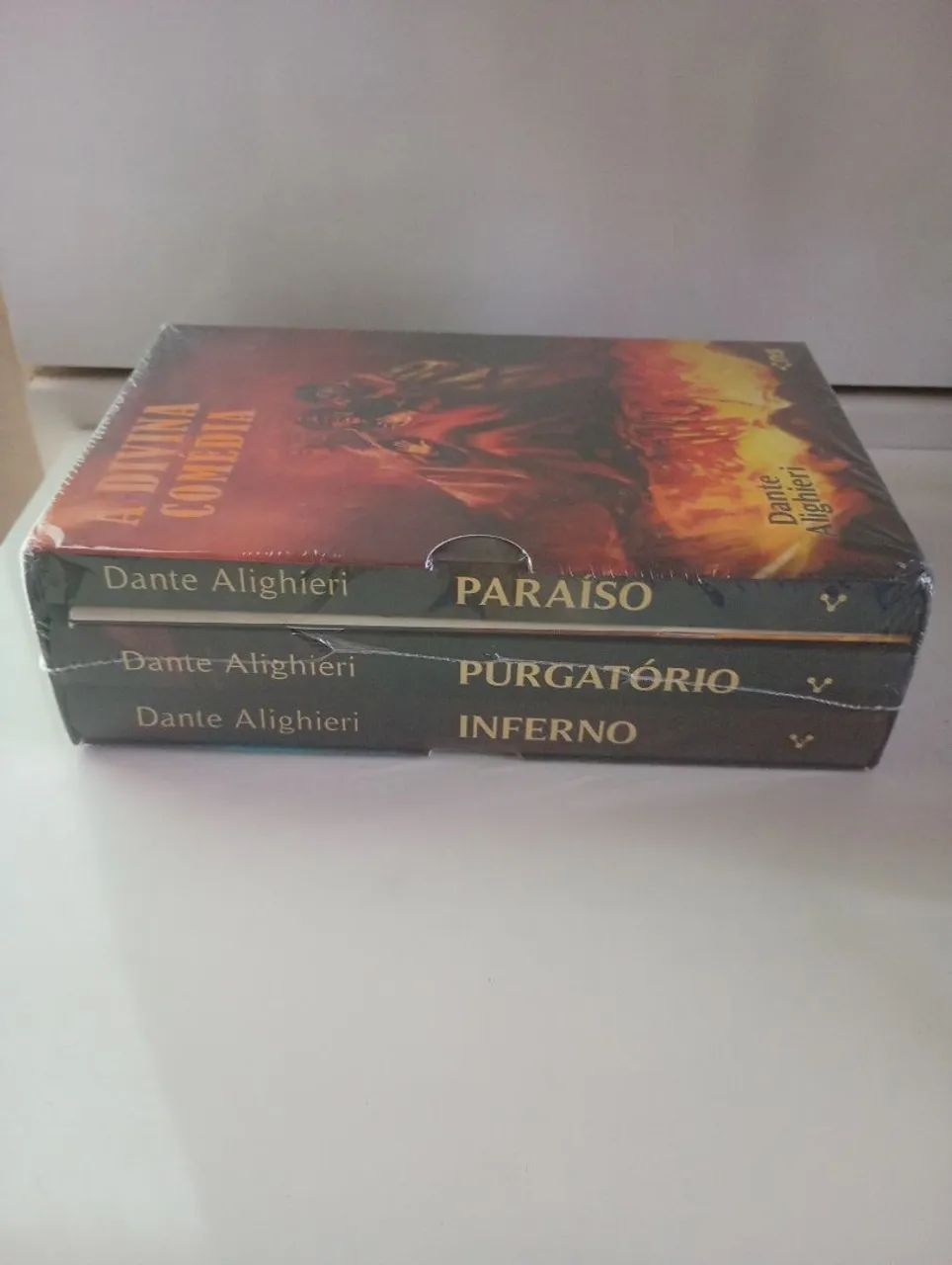 BOX LIVRO A DIVINA COMÉDIA LACRADO - Foto 3