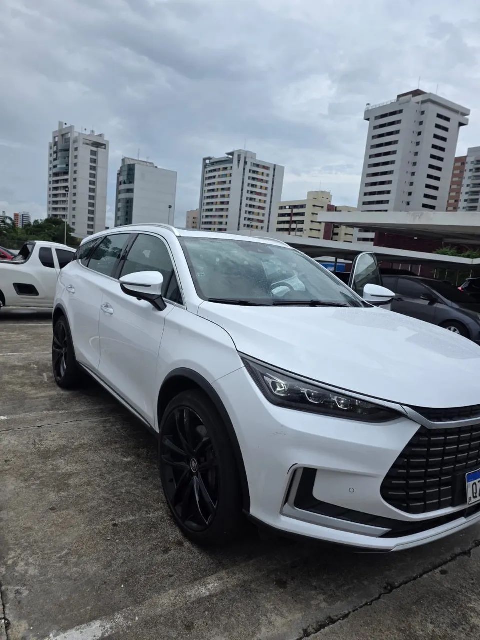 BYD Tan EV 4X4 (elétrico) 2022