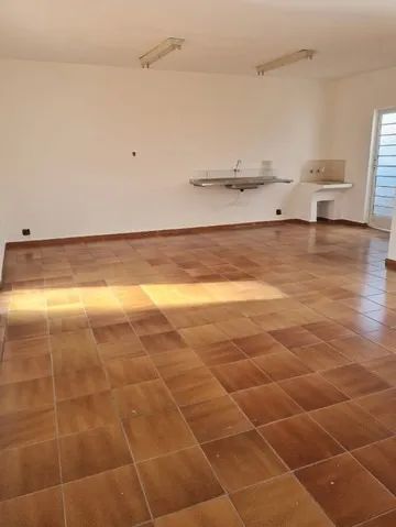 Ótimo estabelecimento comercial, já preparado para receber o seu consultório! - Foto 3