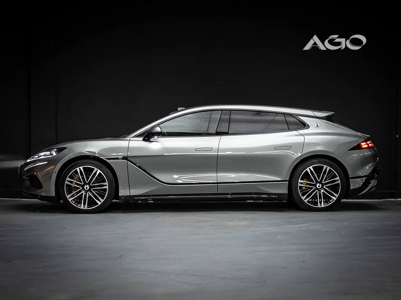 Denza Z9 GT (elétrico), foto 4 de 16