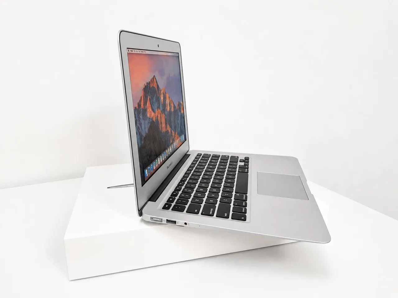 Notebook Apple MacBook Air 13