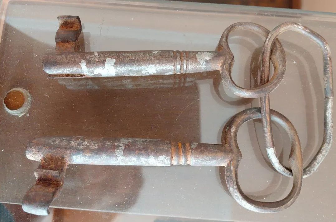Par de Chaves antigas - Foto 4