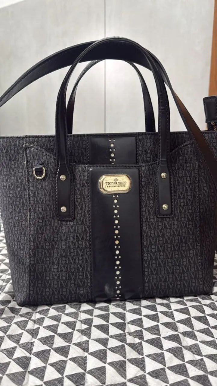Bolsa Victor Hugo Original Pouquíssimo Uso - Foto 4