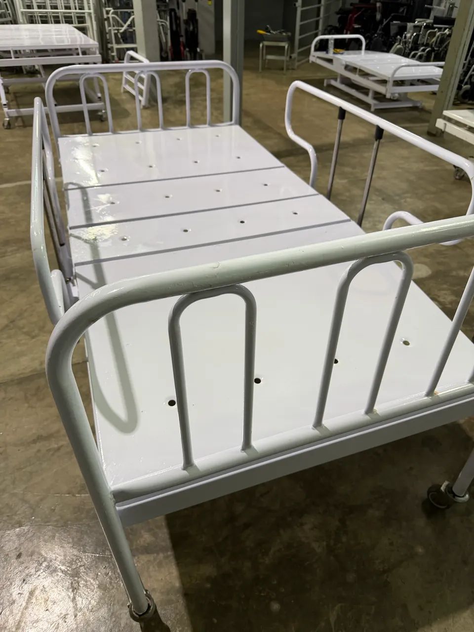 Cama hospitalar manual 2 manivelas