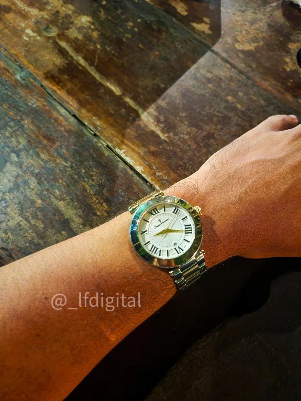 relogio Jean Vernier bicolor completo 