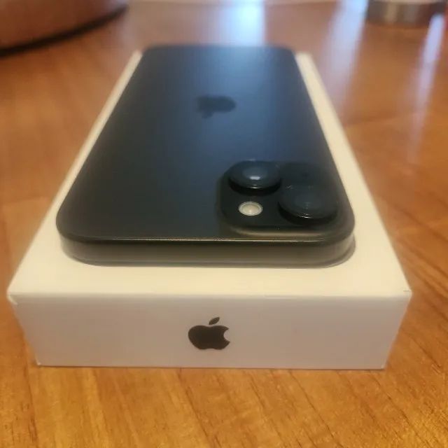 IPhone 15 Plus 256gb + Acessórios - Celulares e Smartphones