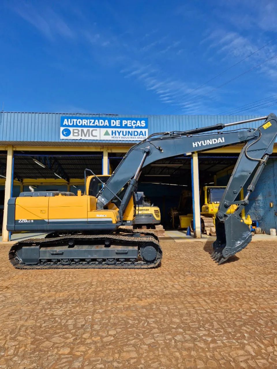 Escavadeira Hyundai R220LC9 ano 2019  - Foto 4