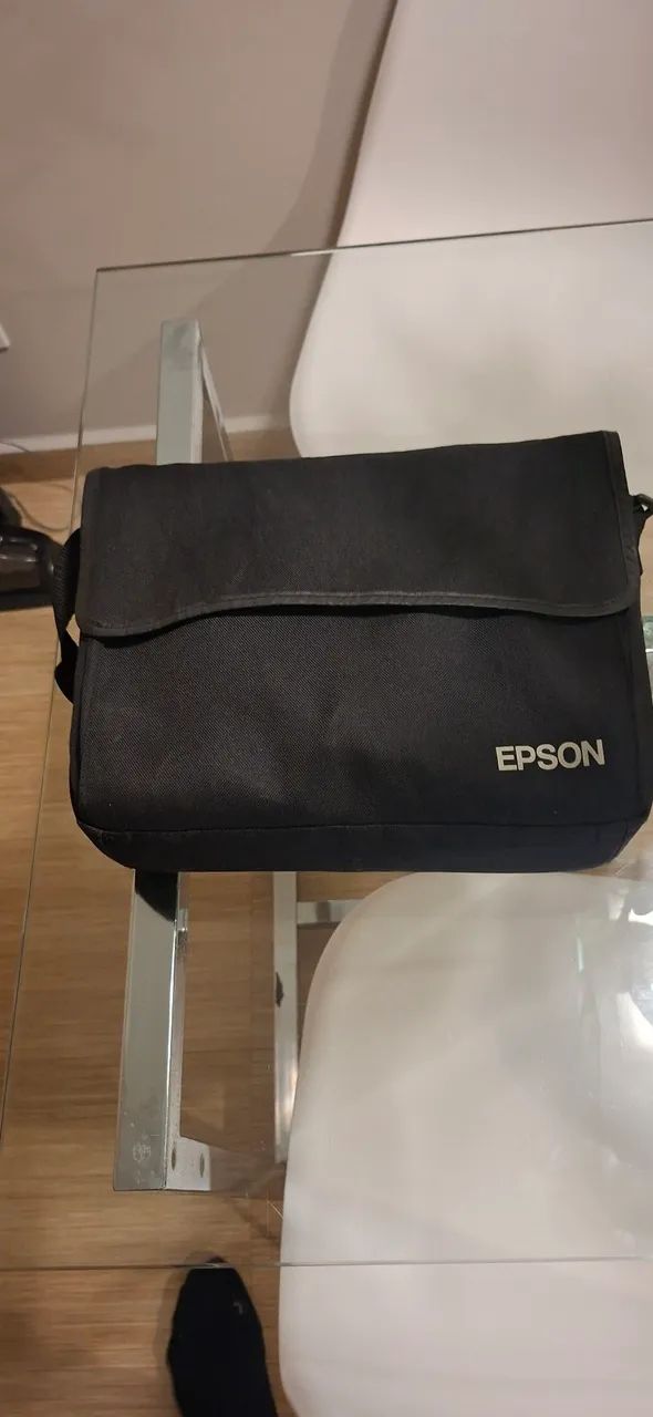 Projetor - Epson S18+  - Top - pouquíssimo uso  - Foto 2