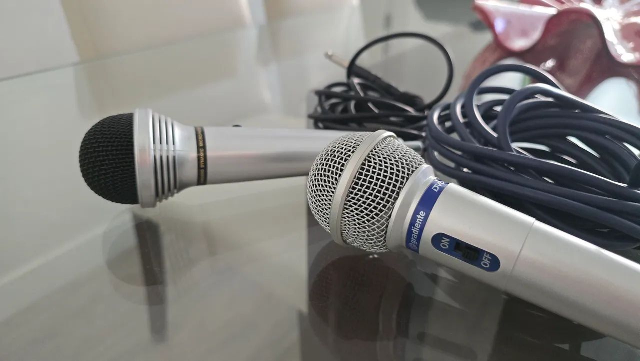 Microfones Aiwa e Gradiente - Foto 4