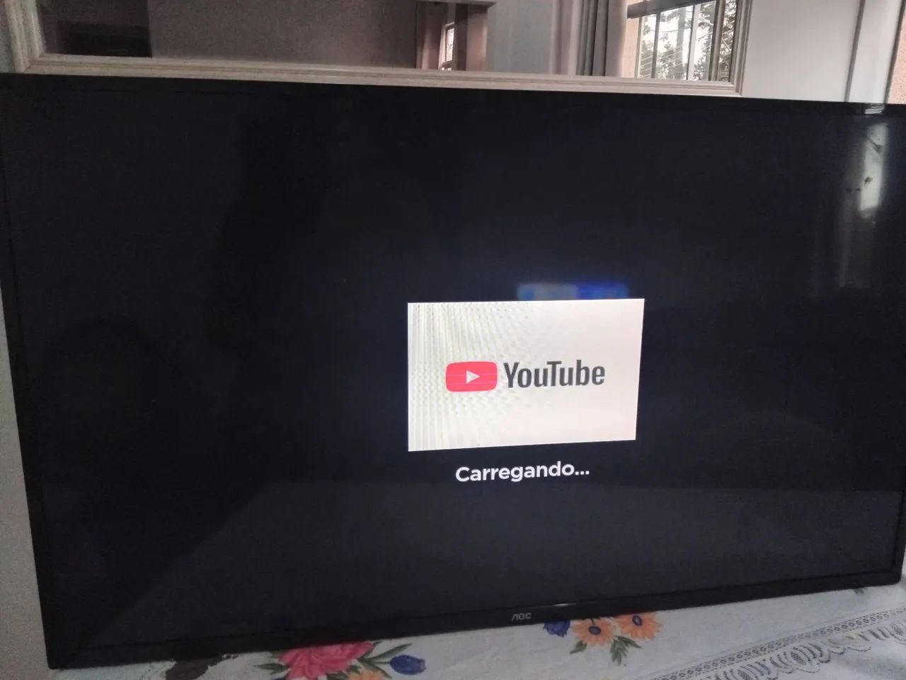 Tv smart 43" polegadas  aoc roku com linhas na tela  - Foto 3