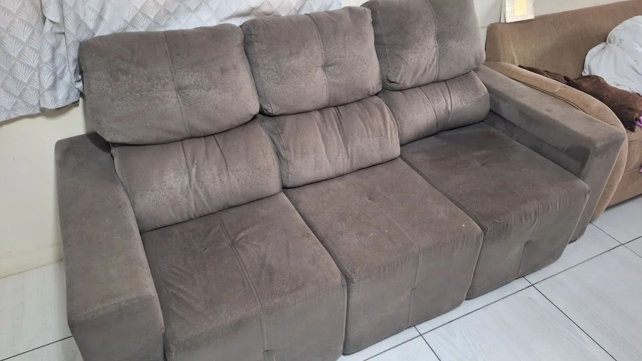 Sofa retratil 3 lugares 