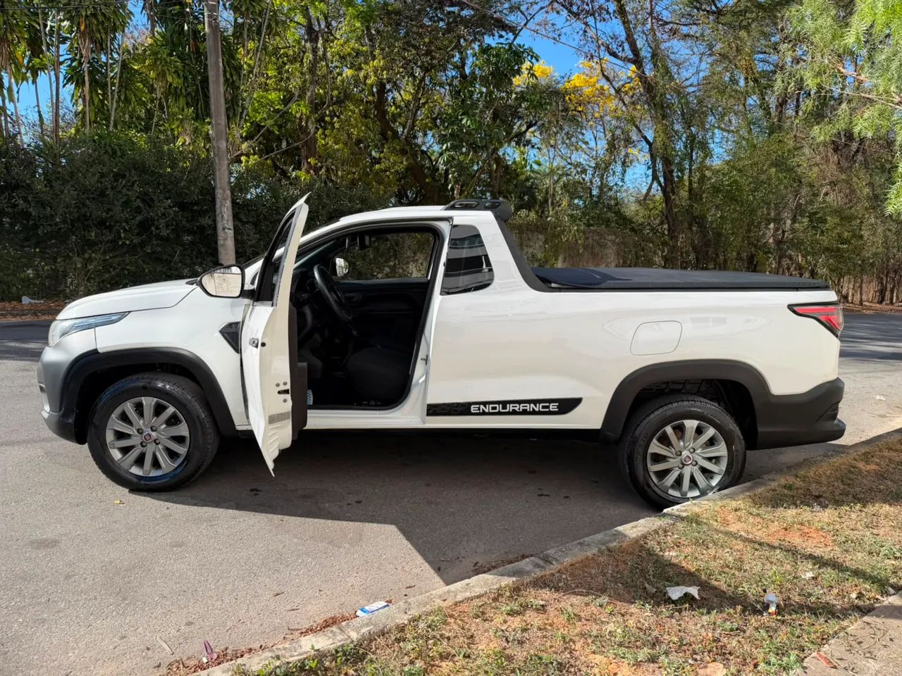 Fiat Strada Endurance 1.4 Flex 8V CS Plus 2021 - Foto 3