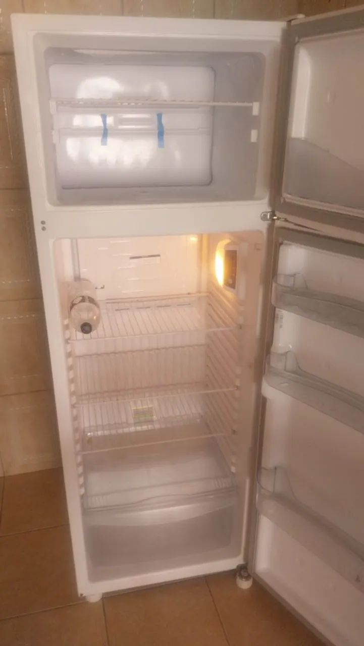 Geladeira - Foto 2