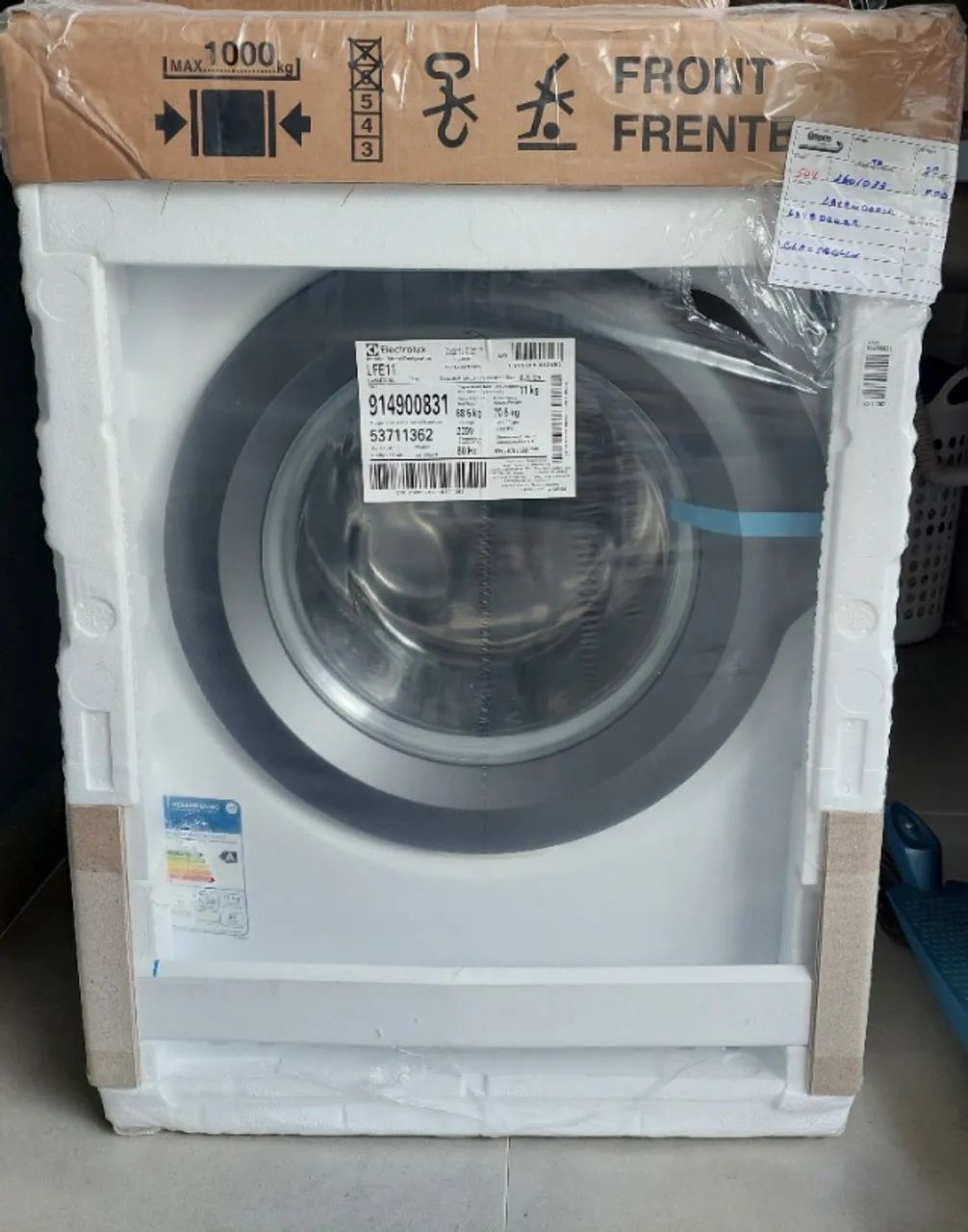 Máquina de lavar roupa Electrolux (nova)