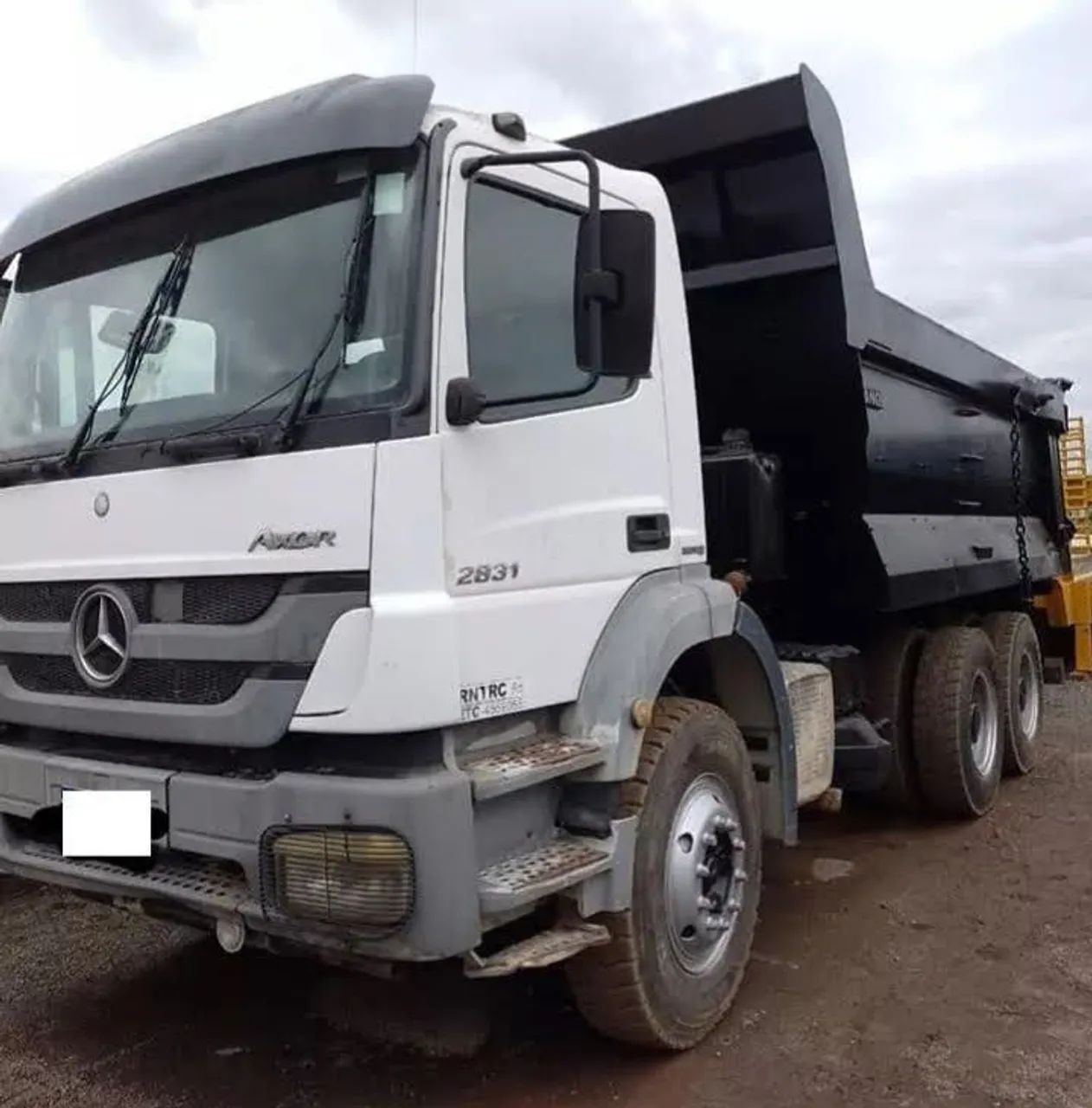 Axor 2831 traçado caçamba 2014 - Foto 3