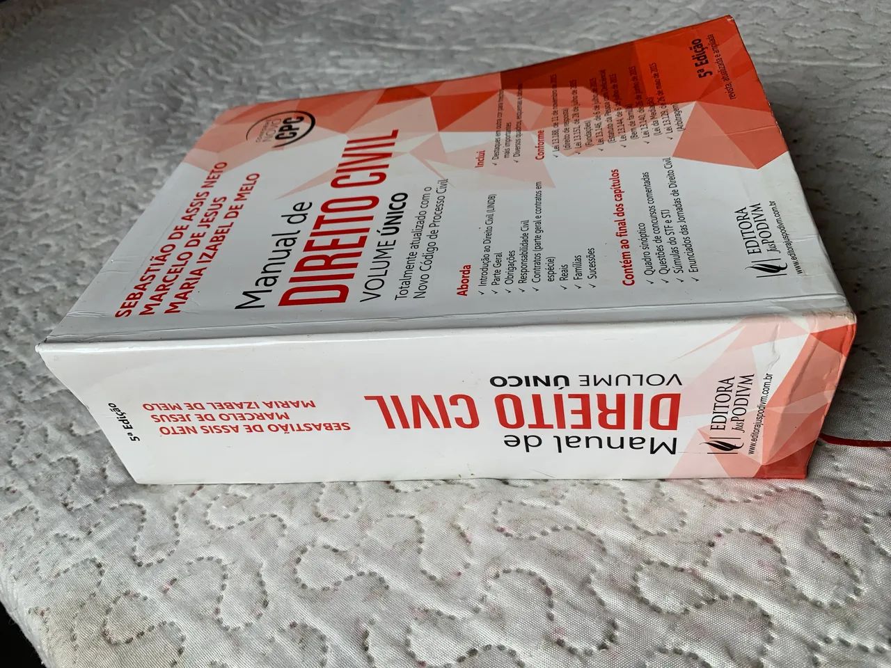 Vende-se livros de direito usados - Foto 3