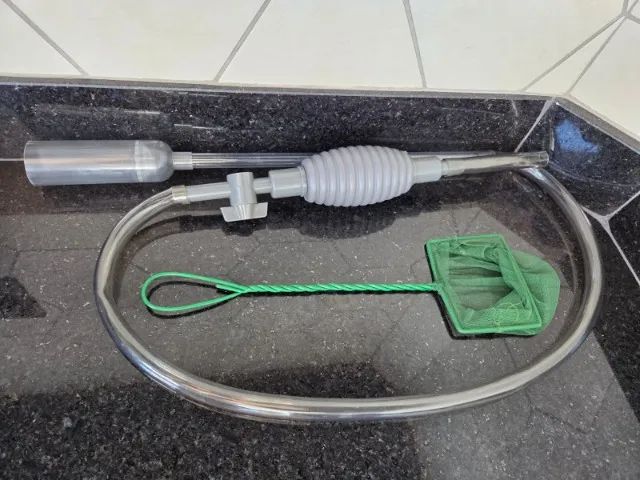 Sifão Aspirador + Rede para Limpeza de Aquários