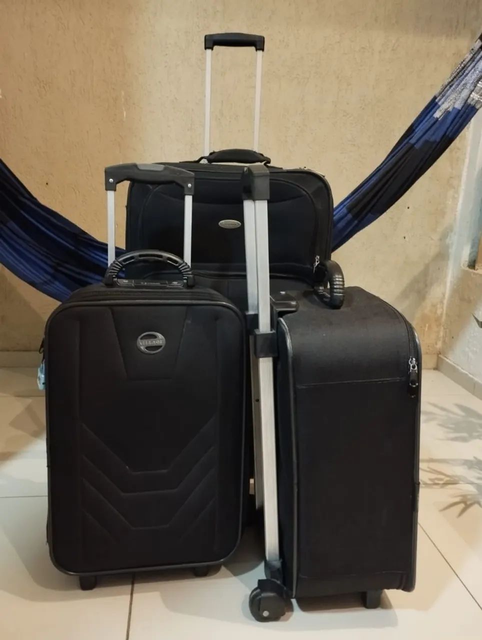 Oportunidade! 3 malas por R$ 250,00!!!