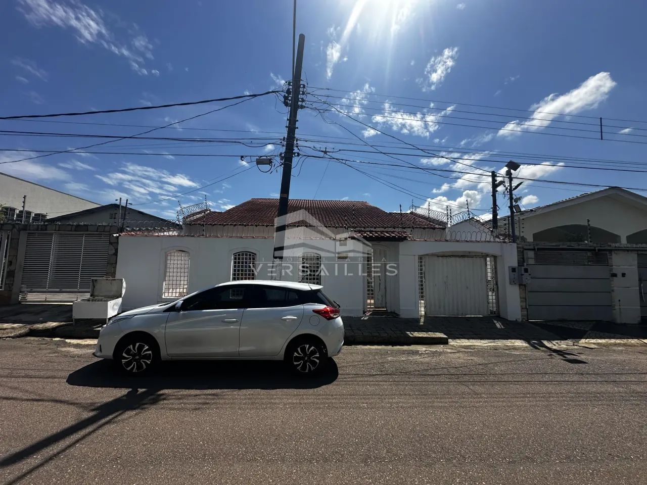 CASA AO LADA DA IGREJA +PERTO DA IMIGRANTES - Foto 2
