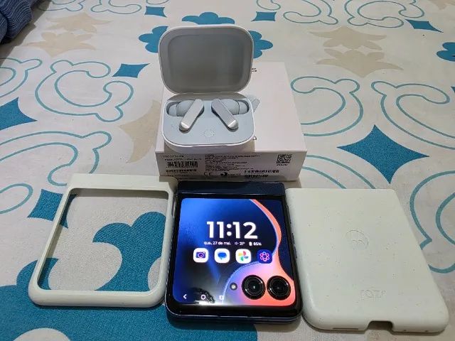 Smartphone Motorola Razr 60 - Foto 4