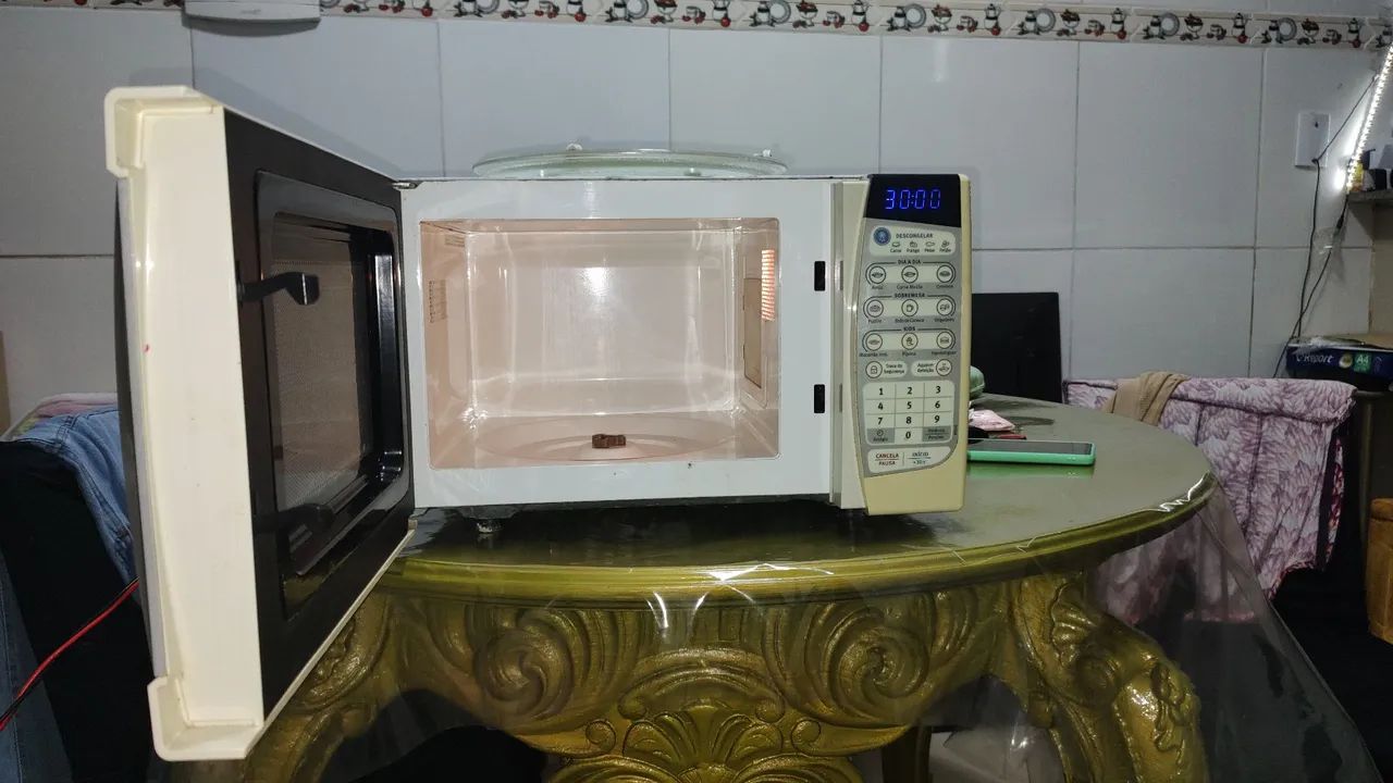Microondas Electrolux 20 litros  - Foto 3