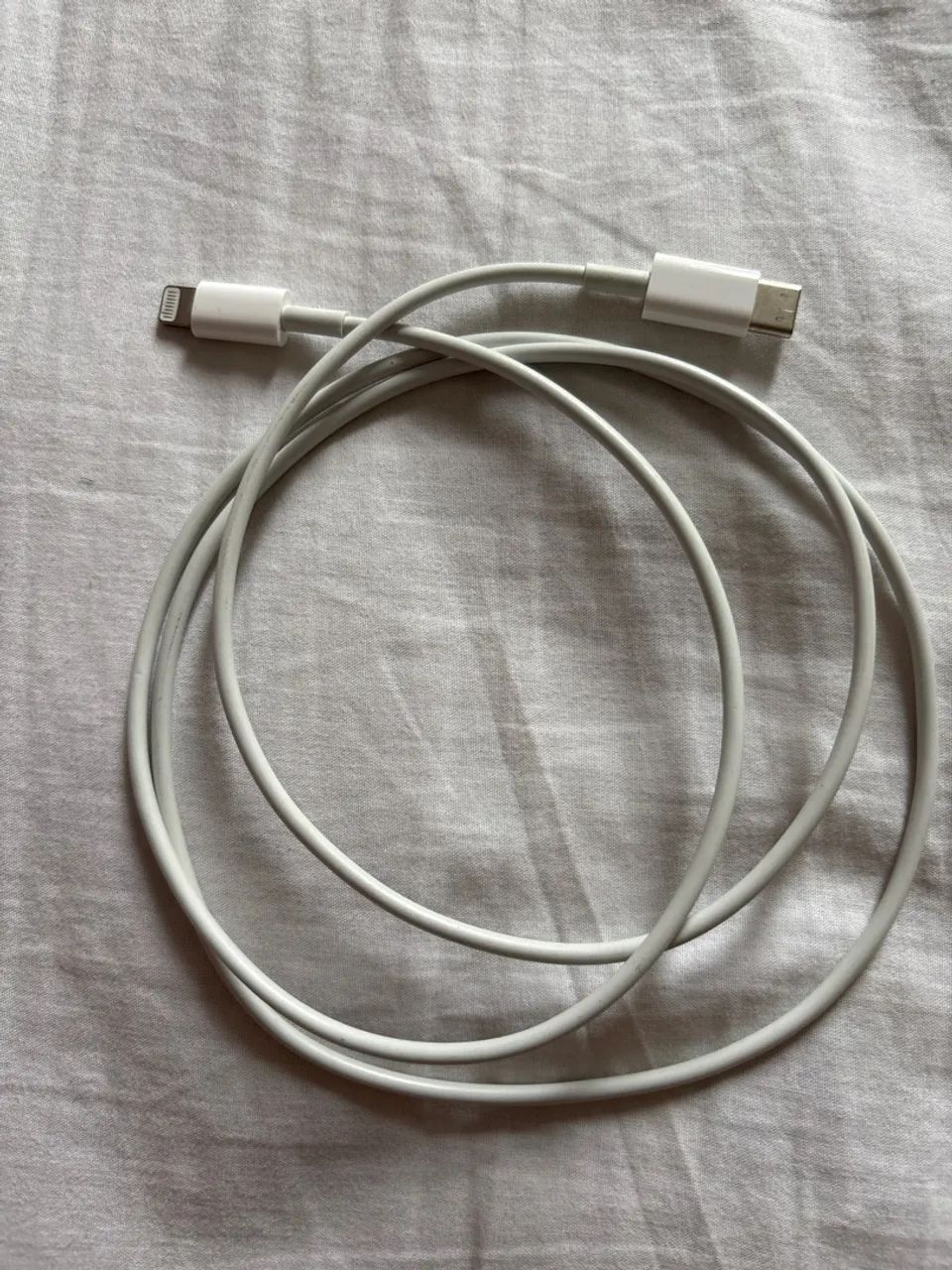 Carregador iphone 14