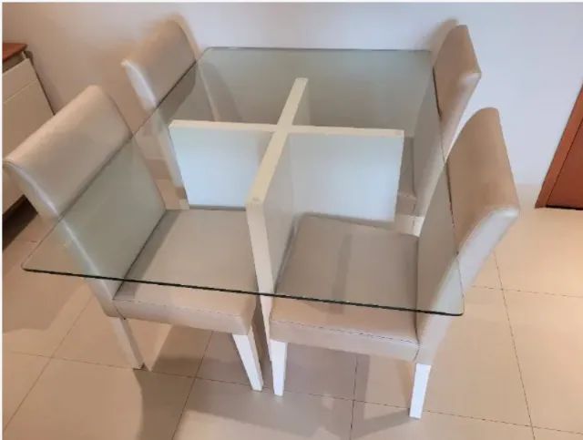 Mesa com 4 cadeiras - Foto 2
