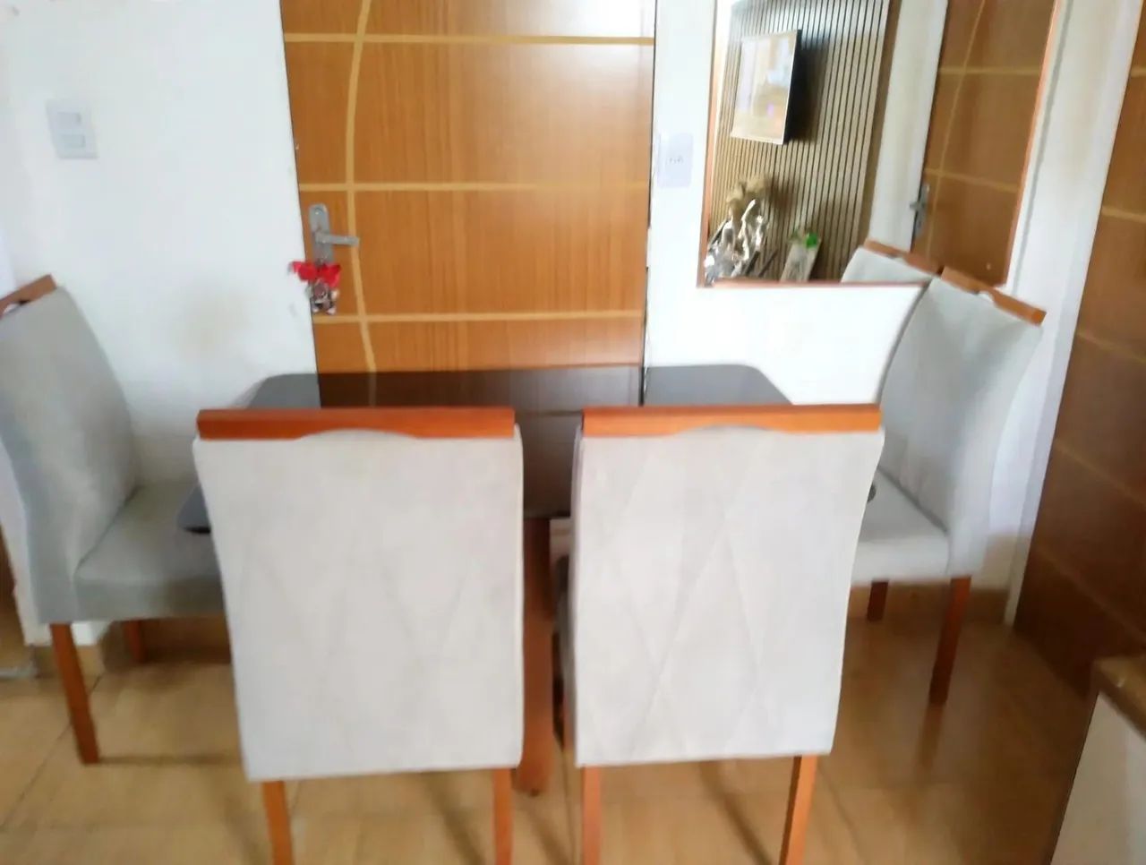 Mesa com 4 cadeiras - Foto 5