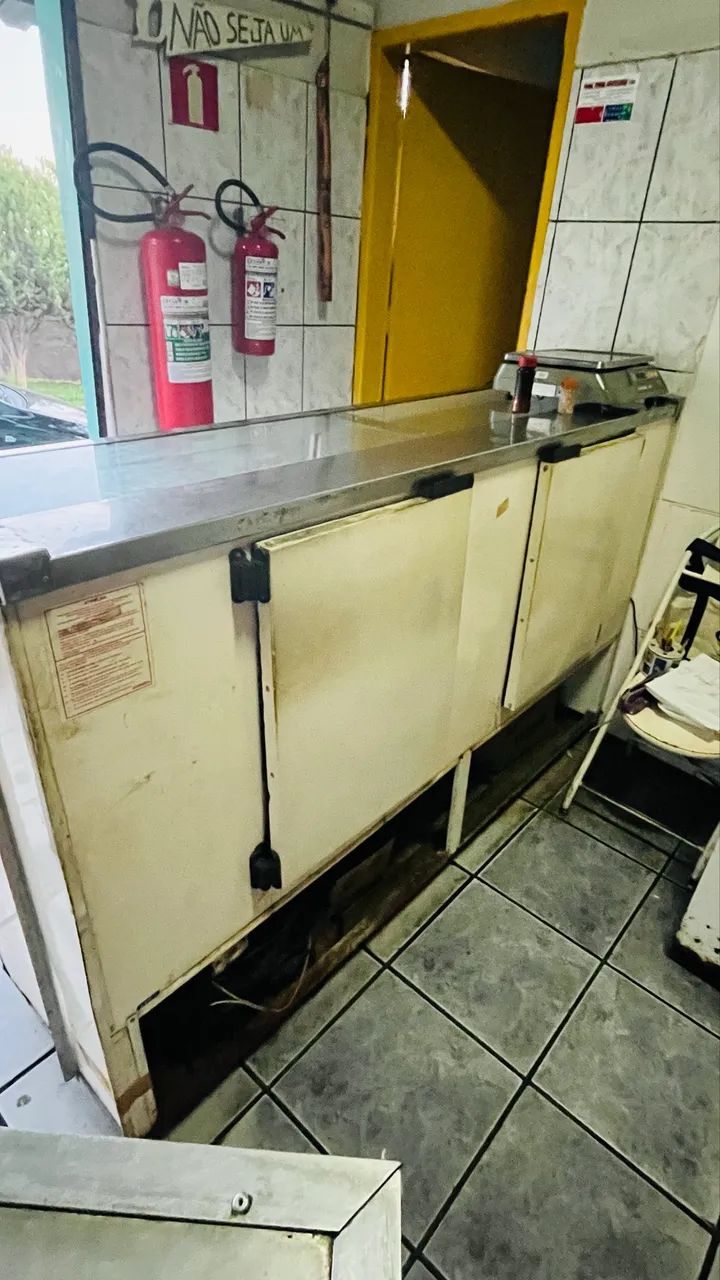 Vende-se Balcão comercial 2 metros  - Foto 3