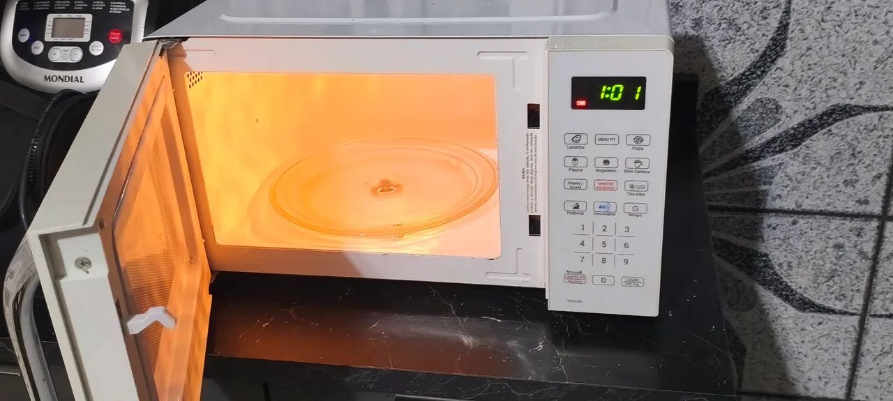 Microondas Philco 20 litros  - Foto 2