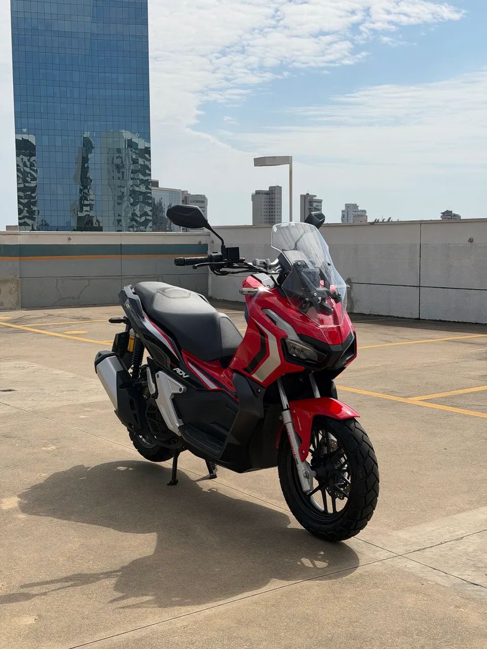 Honda ADV 150   - Foto 2