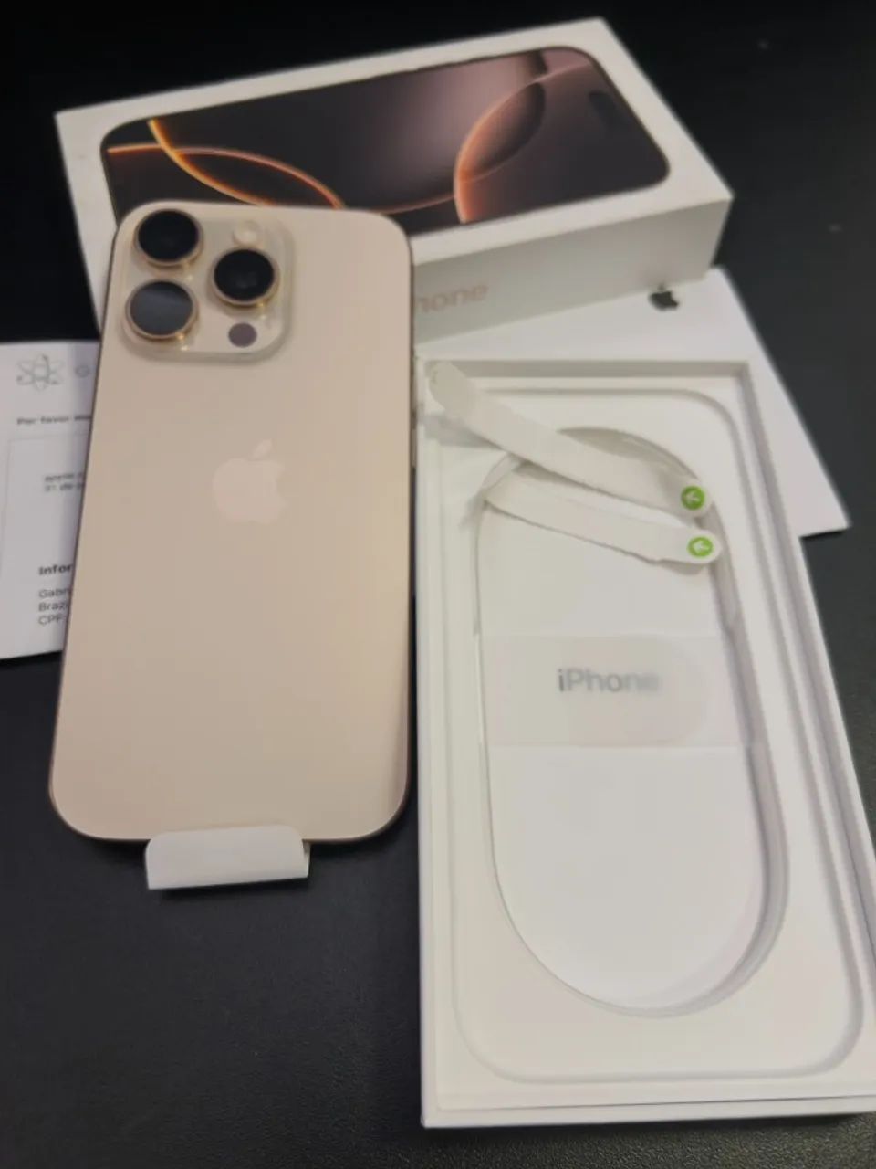 Apple iPhone 16 Pro 256GB - Desert Titanium (Novo) - Foto 4