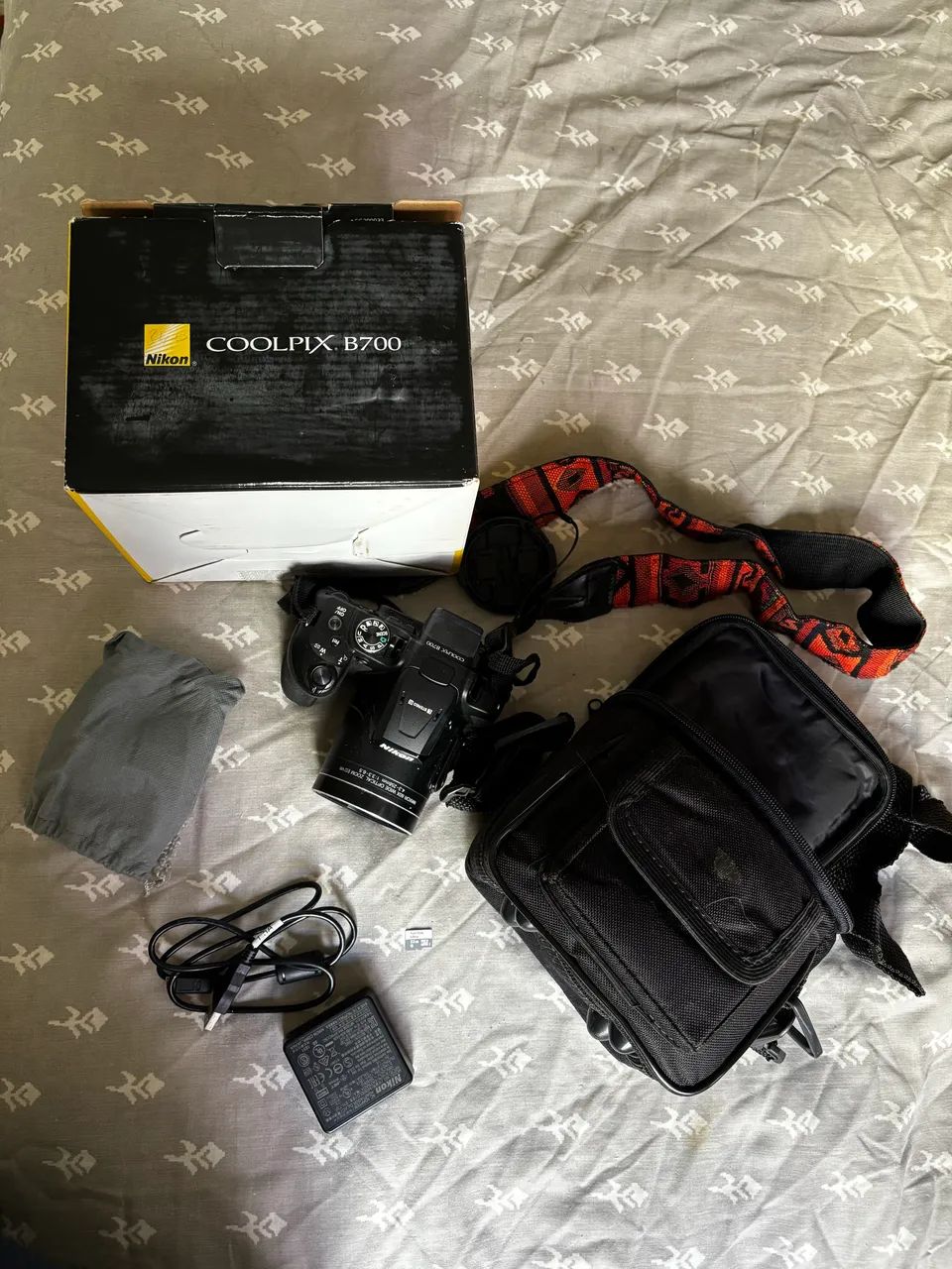 Nikon Coolpix B700 - Foto 2