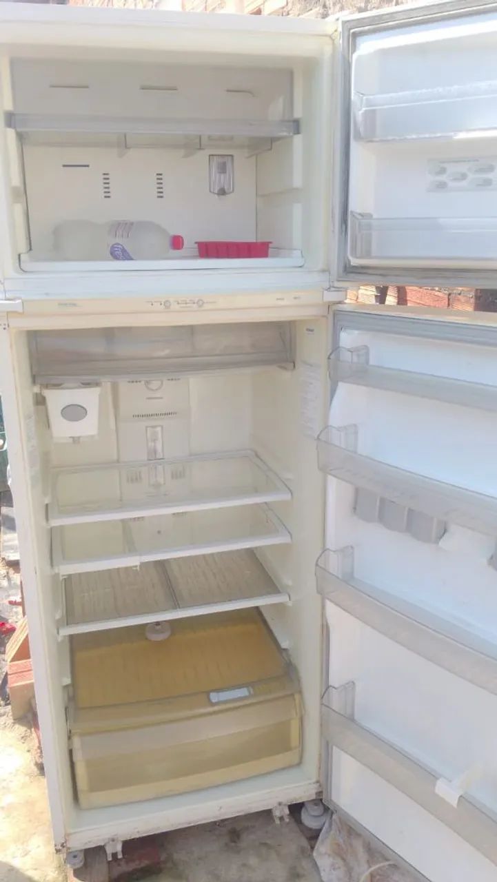 Vendo essa geladeira 