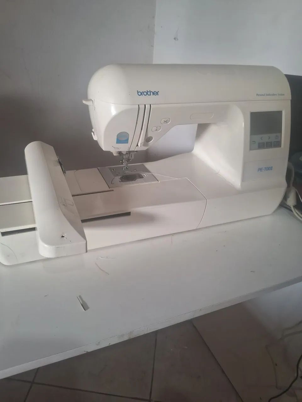 Bordadeira PE 700II - Foto 2