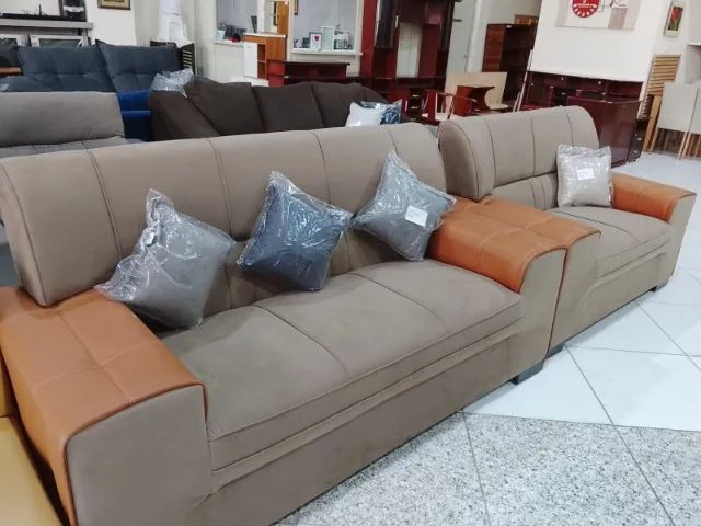 SOFÁ 3 LUGARES E 2 LUGARES